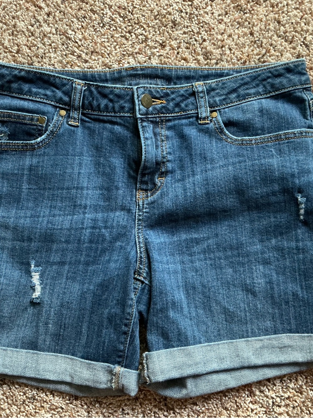Jennifer Lopez Dark Blue Denim Rolled-Hem Women's Shorts